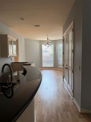 986 Village Parkway, Coppell, TX 75019