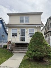 11 Welland Ave, Irvington Twp., NJ 07111