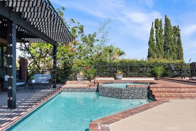 834 Moorside Drive, Glendale, CA 91207