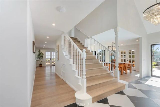 834 Moorside Drive, Glendale, CA 91207