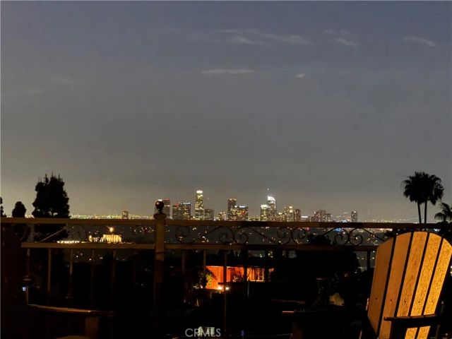 834 Moorside Drive, Glendale, CA 91207