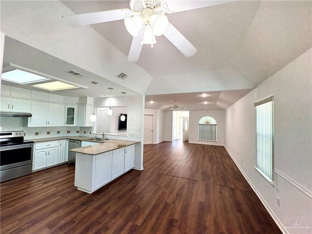 103 Saturn Street, Mission, TX 78572