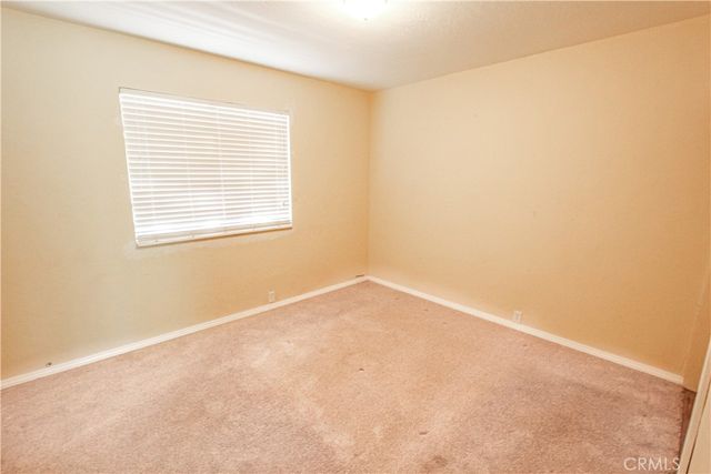 230 Leonard, Sugarloaf, CA 92386