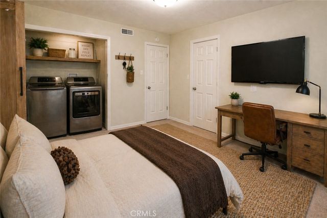 230 Leonard, Sugarloaf, CA 92386