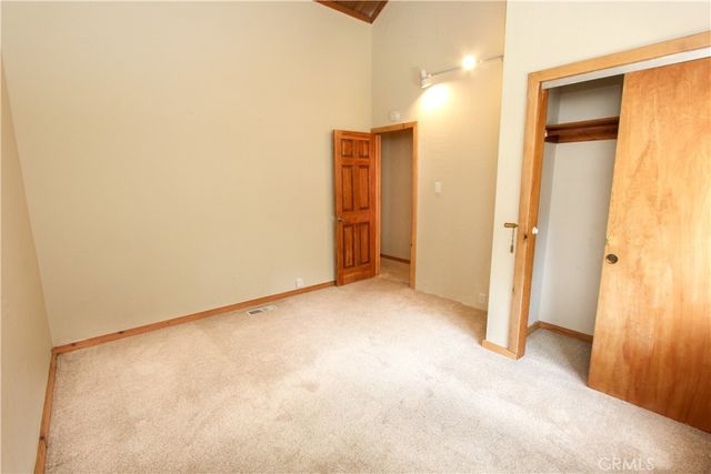 230 Leonard, Sugarloaf, CA 92386