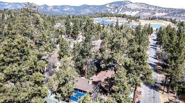 230 Leonard, Sugarloaf, CA 92386