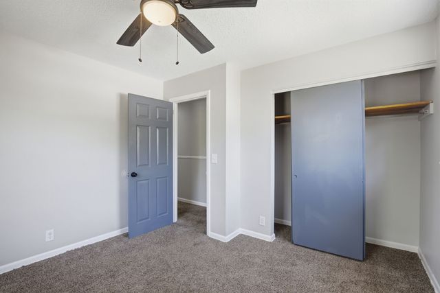 1286 Slayden Cir, Clarksville, TN 37040