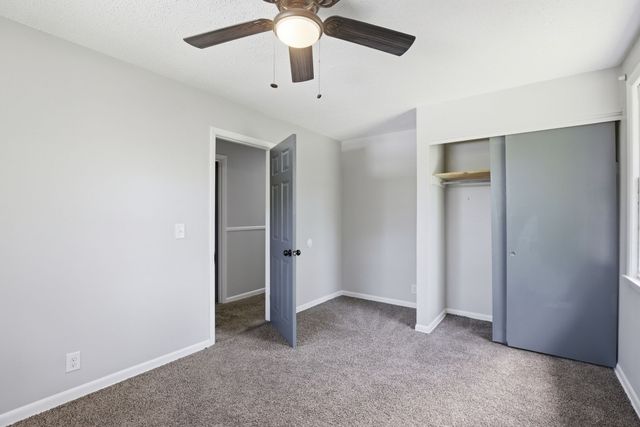 1286 Slayden Cir, Clarksville, TN 37040