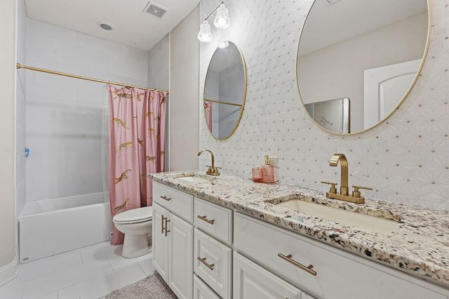 1028 Villa Hill DR, Leander, TX 78641