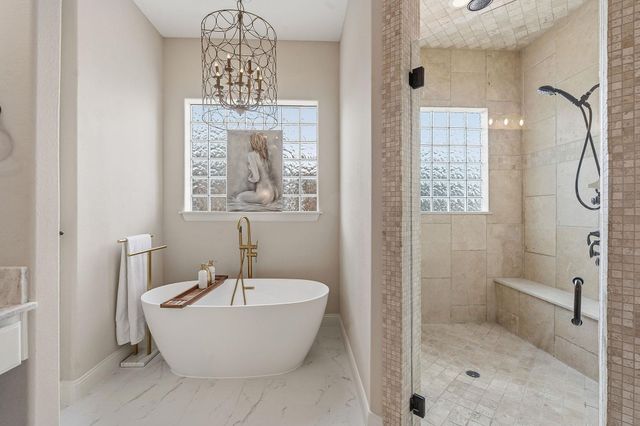 1028 Villa Hill DR, Leander, TX 78641