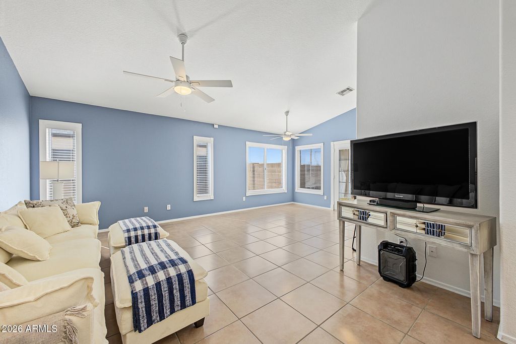 8582 N 110th Drive, Peoria, AZ 85345 — photo 2