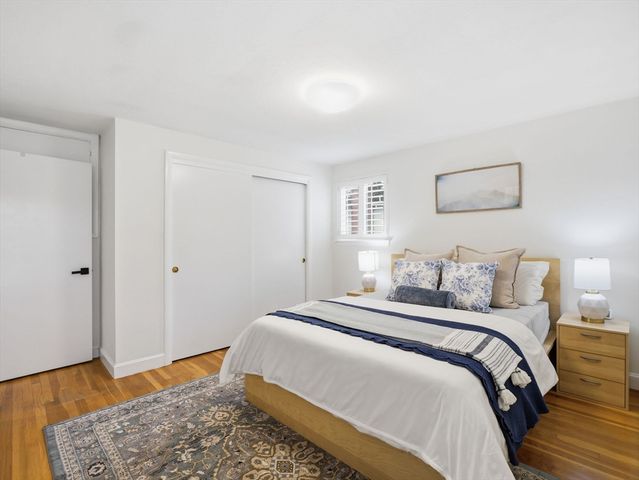 17 Daley St, Needham, MA 02494