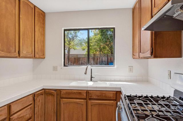317 N Grant Street, San Mateo, CA 94401