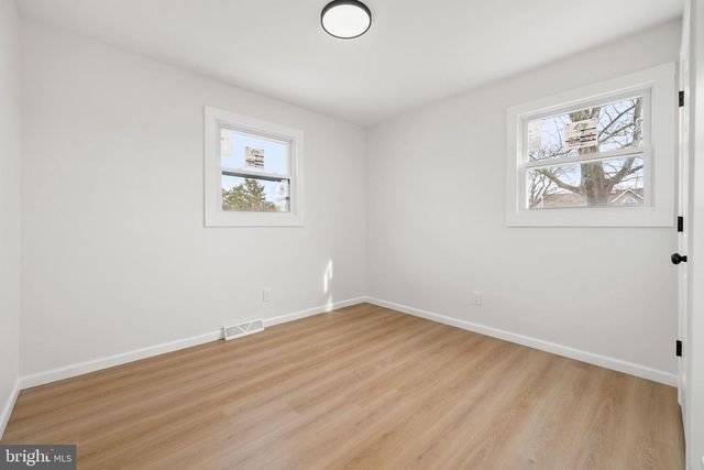 26 NICHOLAS ST, Pemberton, NJ 08068