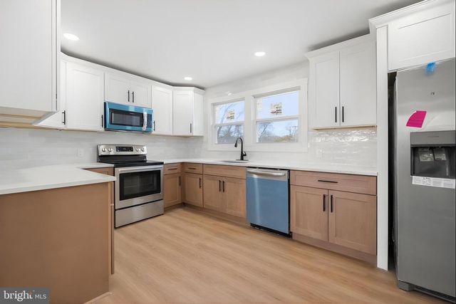 26 NICHOLAS ST, Pemberton, NJ 08068