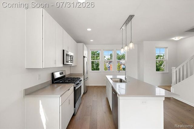 2500 Normandy Road, Royal Oak, MI 48073