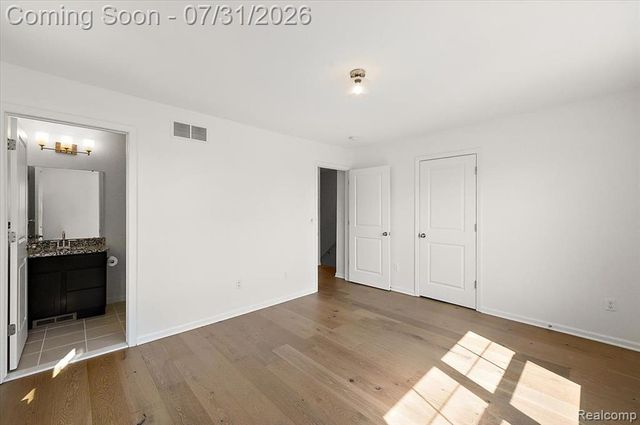 2500 Normandy Road, Royal Oak, MI 48073