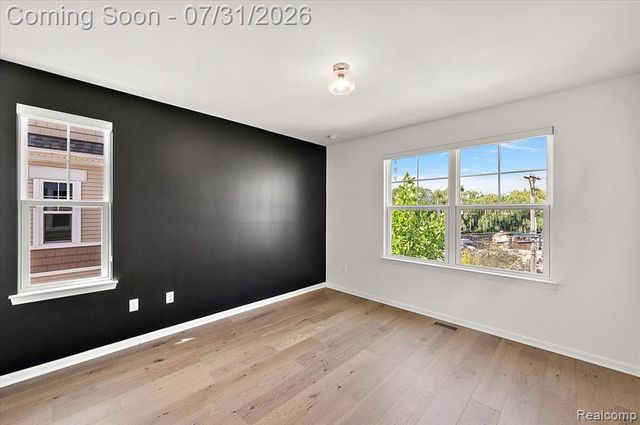 2500 Normandy Road, Royal Oak, MI 48073