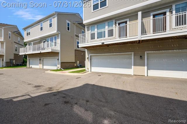 2500 Normandy Road, Royal Oak, MI 48073