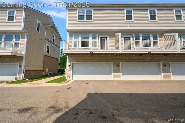 2500 Normandy Road, Royal Oak, MI 48073