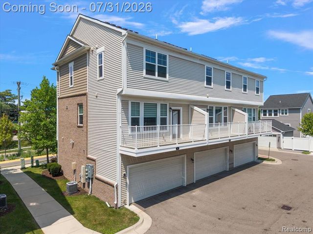 2500 Normandy Road, Royal Oak, MI 48073