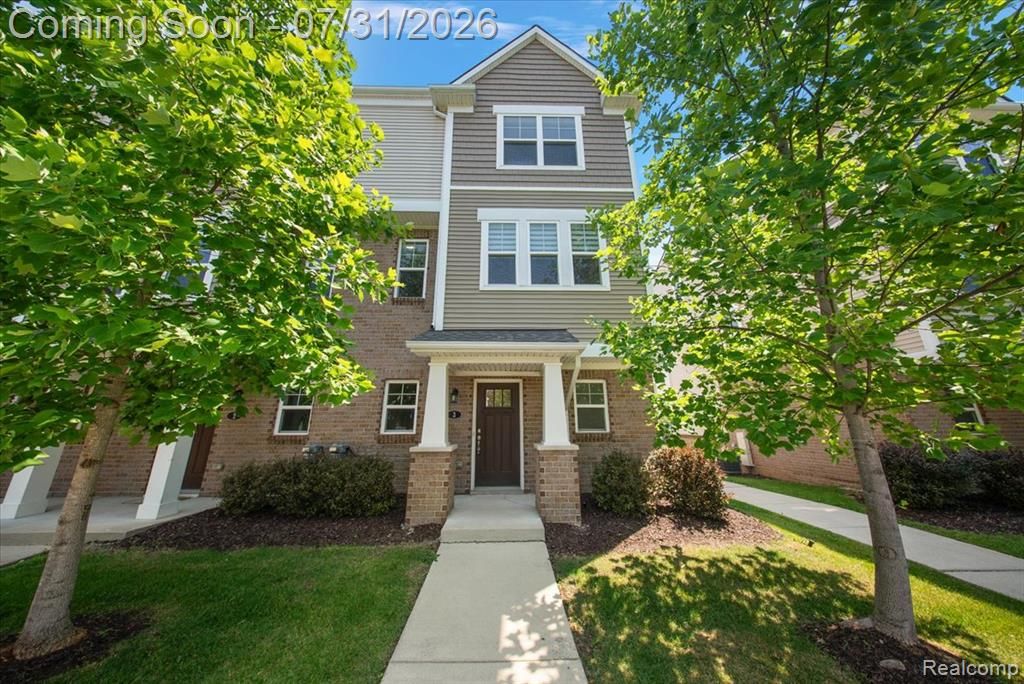 2500 Normandy Road, Royal Oak, MI 48073