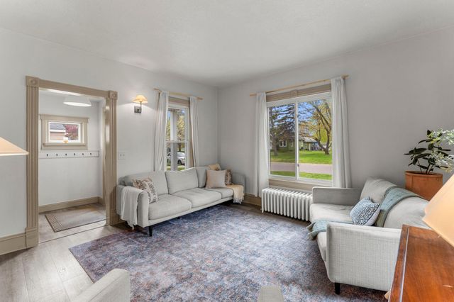512 6th Avenue S, Buffalo, MN 55313