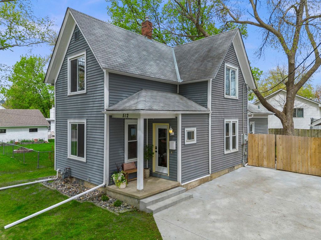 512 6th Avenue S, Buffalo, MN 55313
