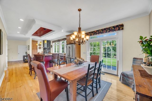 16 Hughey Ln, Hillsborough Twp., NJ 08844