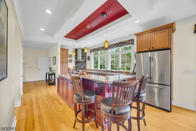 16 Hughey Ln, Hillsborough Twp., NJ 08844