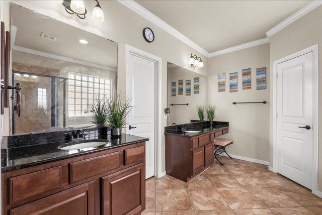 2404 Garnetfield Lane, Friendswood, TX 77546