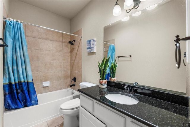 2404 Garnetfield Lane, Friendswood, TX 77546