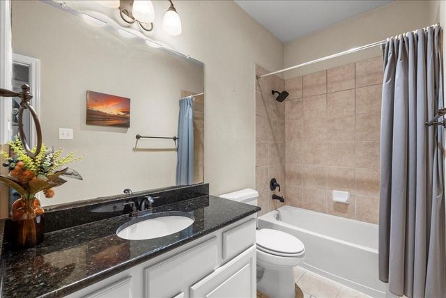 2404 Garnetfield Lane, Friendswood, TX 77546