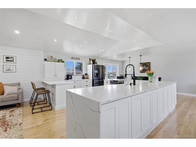 2776 S Newland St, Denver, CO 80227