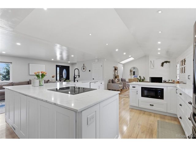 2776 S Newland St, Denver, CO 80227