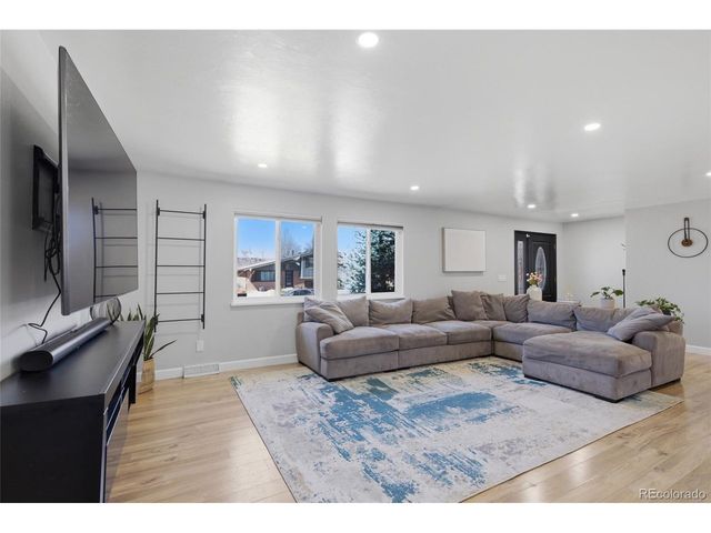 2776 S Newland St, Denver, CO 80227