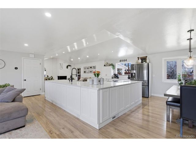 2776 S Newland St, Denver, CO 80227