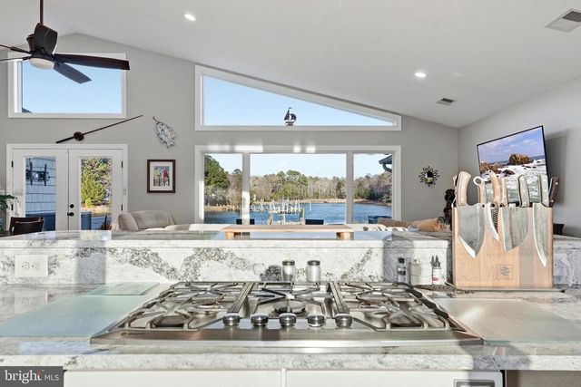 38150 BOATMAN LN, Avenue, MD 20609