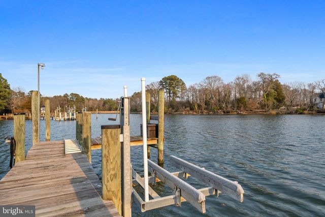 38150 BOATMAN LN, Avenue, MD 20609