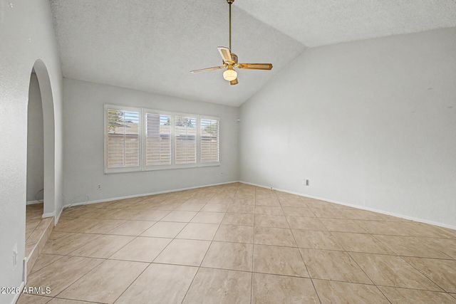 5202 W BROWN Street, Glendale, AZ 85302