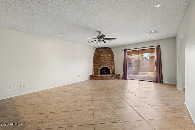 5202 W BROWN Street, Glendale, AZ 85302