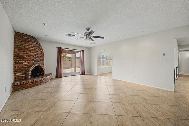 5202 W BROWN Street, Glendale, AZ 85302