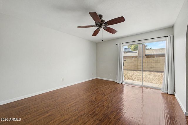 5202 W BROWN Street, Glendale, AZ 85302