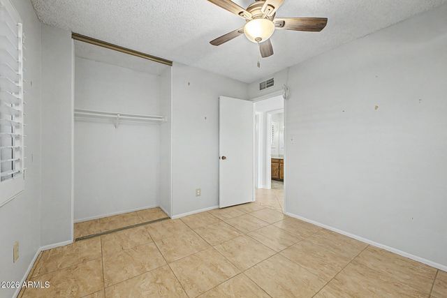 5202 W BROWN Street, Glendale, AZ 85302