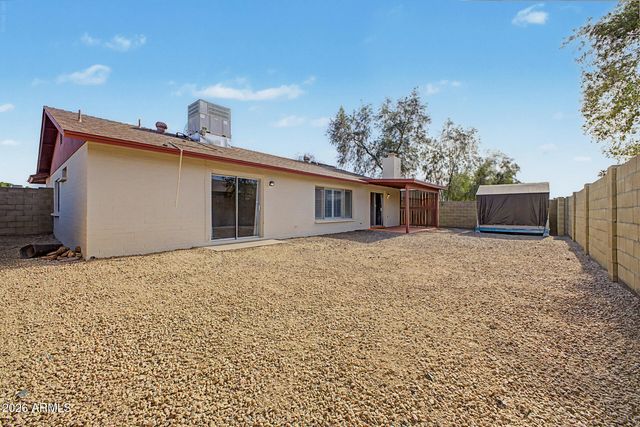 5202 W BROWN Street, Glendale, AZ 85302