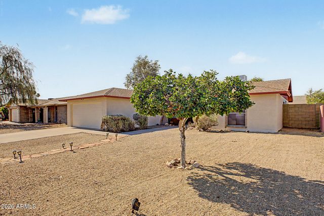 5202 W BROWN Street, Glendale, AZ 85302