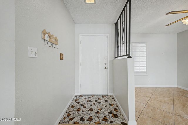 5202 W BROWN Street, Glendale, AZ 85302