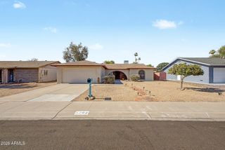 5202 W BROWN Street, Glendale, AZ 85302