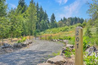 207 Sanderson Road, Chehalis, WA 98532