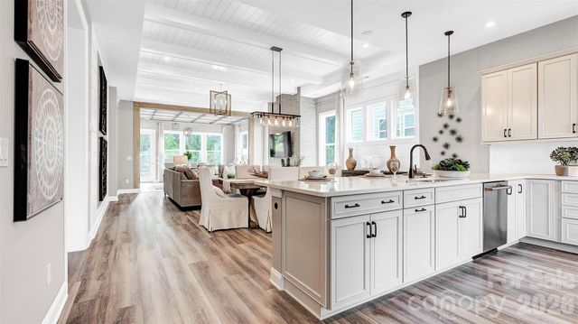 5002 Belle Mont Farm Avenue, Monroe, NC 28110